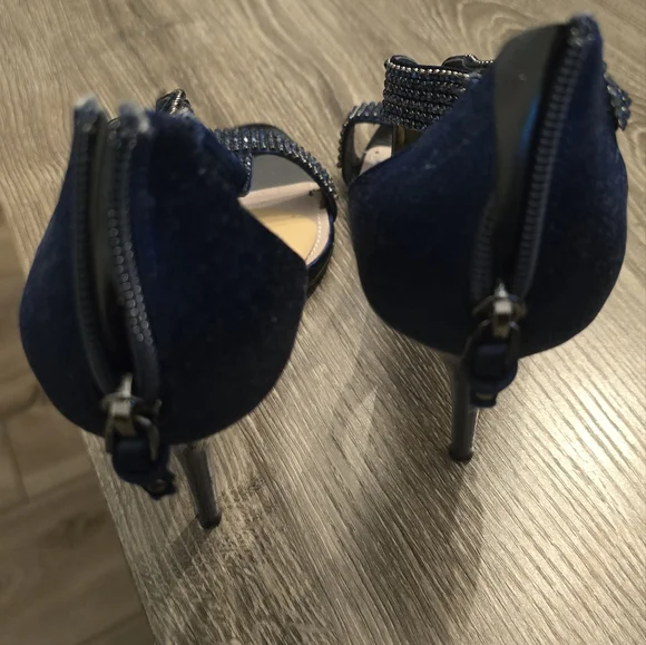 T-strap, jeweled Glint heels - Picture 3 of 4